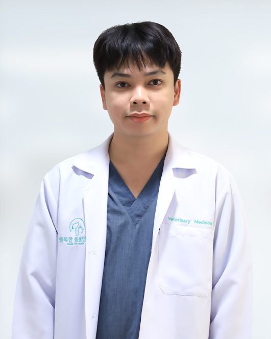 Dr. Aphisit Pimthon